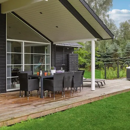 別荘 Pet Friendly In With Kitchen Rødby