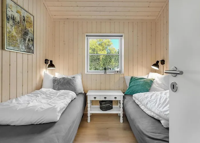 Vakantiehuis Pet Friendly In With Kitchen